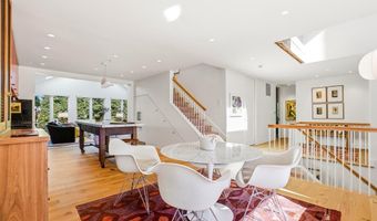 5619 OAKMONT Ave, Bethesda, MD 20817