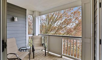 20311 BEECHWOOD Ter 302, Ashburn, VA 20147