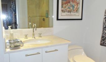 1881 N NASH St 1607, Arlington, VA 22209