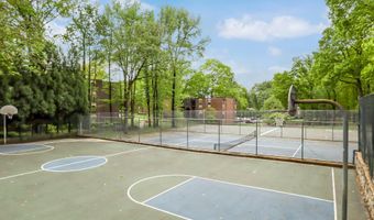 8316 TOBIN Rd 8316-11, Annandale, VA 22003