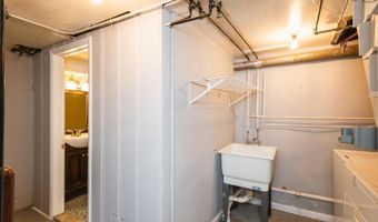 3321 ELM Ave, Baltimore, MD 21211