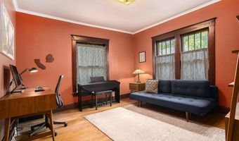 410 Elizabeth St, Albion, MI 49224