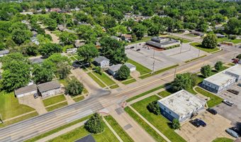 121 NW State St, Ankeny, IA 50023