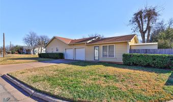 1302 Santos St, Abilene, TX 79605