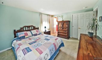 183 Paul Dr, Amherst, NY 14228