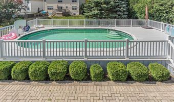1470 Boulder Bluff Ln, Algonquin, IL 60102