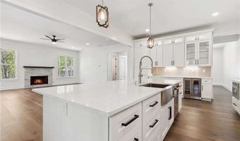394 SETTLERS Rdg, Ball Ground, GA 30107