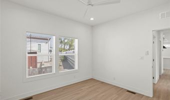 3030 Oceanside Blvd 14, Oceanside, CA 92054