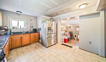 1923 W 11th St, Ashtabula, OH 44004