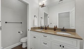 8424 Preston Trl, Bentonville, AR 72712