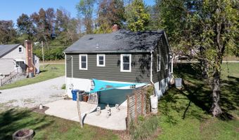 43 Pomeroy Rd, Athens, OH 45701