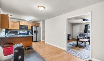 2401 SE 9th St, Bentonville, AR 72712