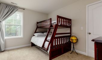 3135 Dana Ln, Aberdeen, NC 28315