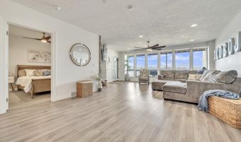 570 Linden Dr 104, Arnolds Park, IA 51331
