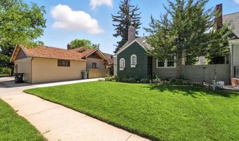 119 E 2ND Ave, Cheyenne, WY 82001