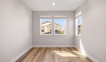 2825 Crusader St, Alameda, CA 94501