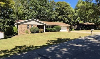 7930 Rolling Hills Dr, Athens, OH 45701