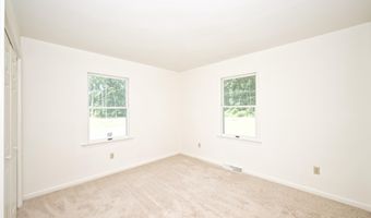 806 LYNNBURY WOODS, Dover, DE 19901