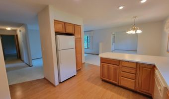 2710 Railroad Cir, Aberdeen, SD 57401