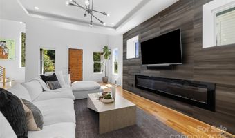 1609 Onslow Dr, Charlotte, NC 28205