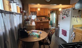 158 Moyer Ave, Alma, MI 48801