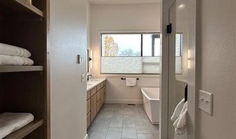 1228 12th St, Cody, WY 82414