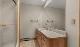 168 Deer Ridge Dr, Barrington, NH 03825
