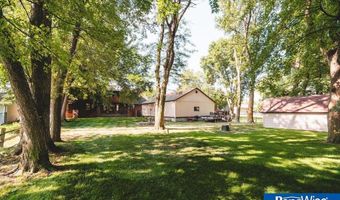 2105 N St St, Aurora, NE 68818