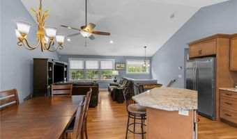 76 Lakehurst Dr, Coventry, RI 02816