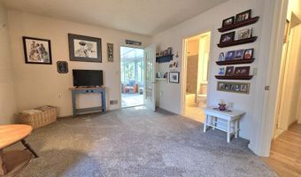 16 Cottonwood Dr, Barnegat, NJ 08005