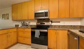 1111 Akipohe St 13B, Kailua, HI 96734