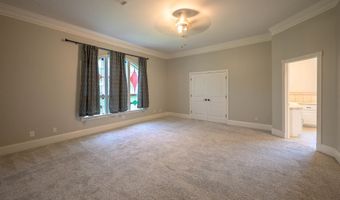 100 Plantation Ln, Batesville, AR 72501