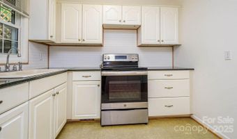 51 Bell Rd, Asheville, NC 28805