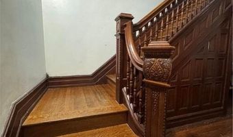 528 N 6th St, Allentown, PA 18102