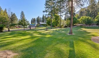 461 Glacier Loop Rd, Bayview, ID 83803