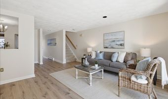 53 Front St 53, Beverly, MA 01915