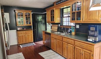 2106 Seventy Six Falls Rd, Albany, KY 42602