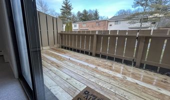 111 Sutton Pl 111, Bloomfield, CT 06002