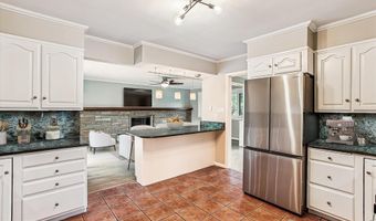 2322 S PIERCE St S, Arlington, VA 22202