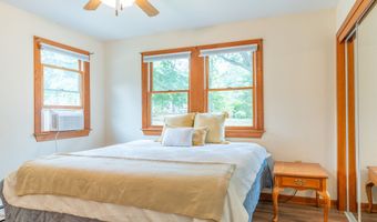 16 Gooseneck Hill Rd, Canterbury, CT 06331