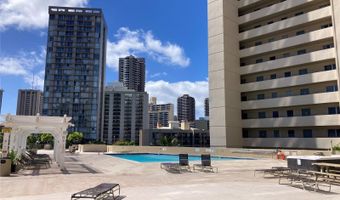 444 Niu St 815, Honolulu, HI 96815