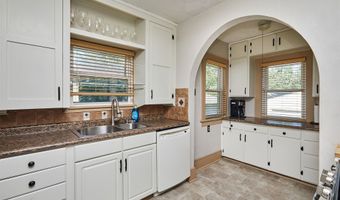 1431 44th St, Des Moines, IA 50311