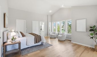 215 Piedmont Dr, Ashland, OR 97520