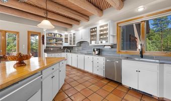 8912 S Pine Dr, Beulah, CO 81023
