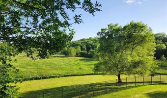 72315 Grey Fawn Dr, Albert Lea, MN 56007