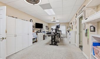 355 Smoke Rise Dr, Baldwin, GA 30511