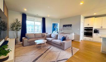 22391 CLAUDE MOORE Dr, Ashburn, VA 20148