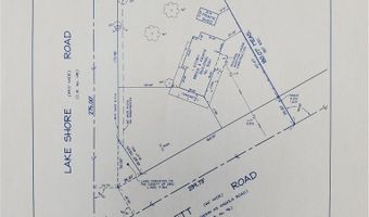 8261 Lake Shore Rd, Angola, NY 14006