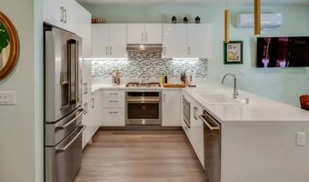 8268 High St, La Mesa, CA 91941
