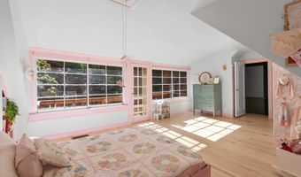 24194 Mt Hwy 35, Bigfork, MT 59911